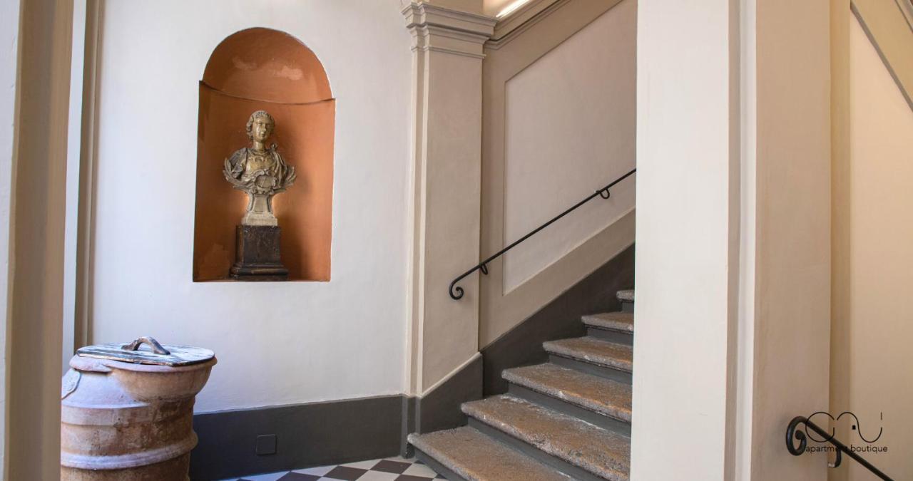 Terni Centro In Palazzo Storico By Gavi Apartments Eksteriør bilde